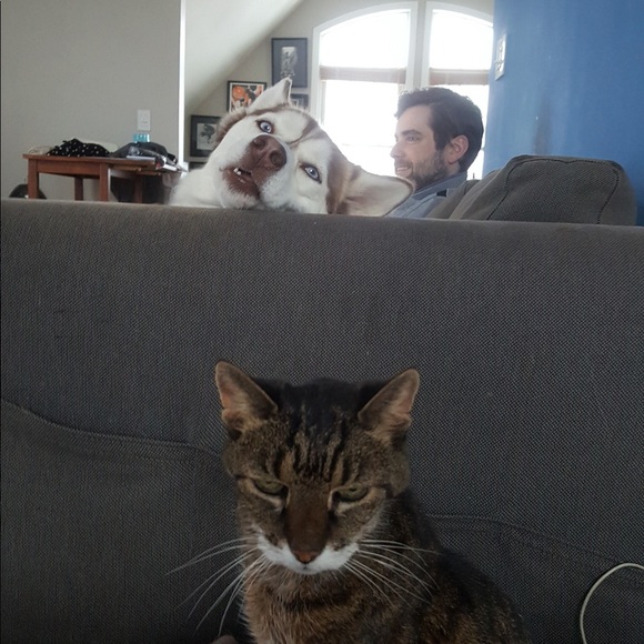 Meet your Poshers, John&Danielle - Picture 3 of 3